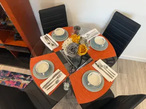 Elegant 1 Bed 1 Bath Apartment | London | Central. - Image 2