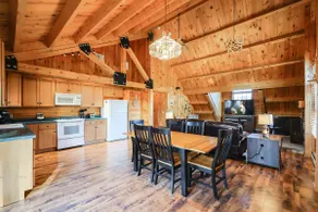 Rustic Cabin | 25 Min (16 Mi) to Gillette Stadium - Image 3