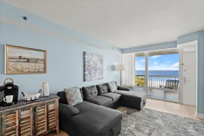 The Shoreline | Oceanfront 1BR | Private Balcony - Image 4