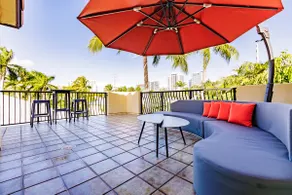 3Story/RooftopTerrace/HeatedPool - Image 2