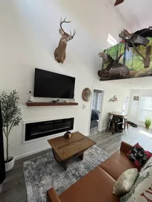 Downtown Tiny Bourbon House - Image 2