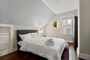 Modern 2 Beds. Walk to HBS. Near Harvard, MIT, BU - Image 2