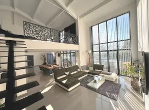 Loft atypique avec jacuzzi - Image 4