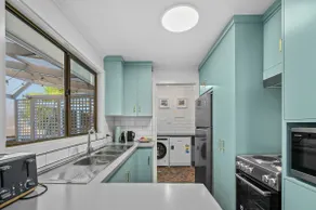 The Shore Guest House Milang - Image 4