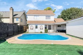 The Minty Retreat - Pool House - Image 2