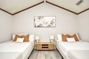 The Minty Retreat - Pool House - Image 5