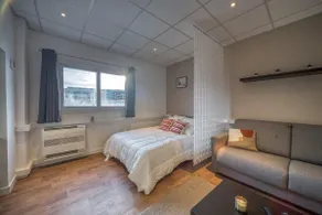 Fully equipped, comfortable, new and central - Image 3
