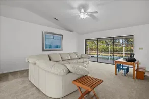 Riverside Retreat: 4BR/3BA - Image 5