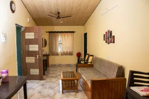 Beach Side 2BHK Inhouse Meals 5 star reviews - Image 3
