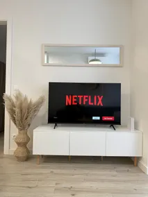 Apartment Oasis - Image 3