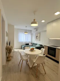 Apartment Oasis - Image 4