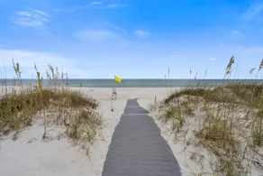 3BR Waterfront*Dock*Steps from Beach*pet*Pickball - Image 5