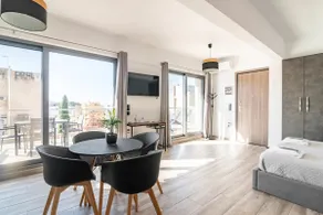 Dreamy Athens Penthouse With Acropolis View - Image 2