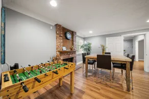 5700SF Family Retreat｜Near Disney｜8B8B w/ 6 Suites - Image 2