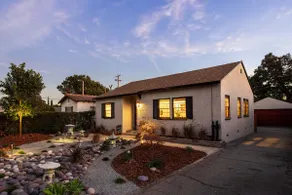 Stylish LA Abode Close To Rose Bowl & City Of Hope - Image 2