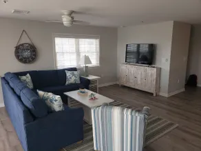Blue Marina Bayfront Rental 2 - Image 4