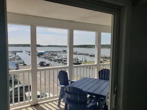 Blue Marina Bayfront Rental 2 - Image 3