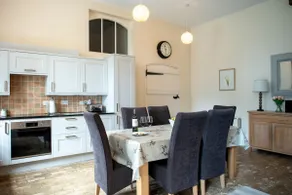 The Amherst House - Image 3