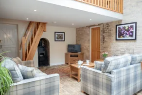 Stearn Cottage - Image 2