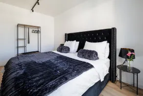DunaDesign Apartman & free covered parking space - Image 3