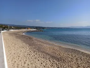 La Petite Anse - Plage - Wifi- Host Provence - Image 3