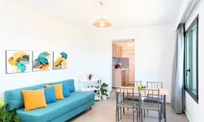 Istron Beachview Apartment - Image 3