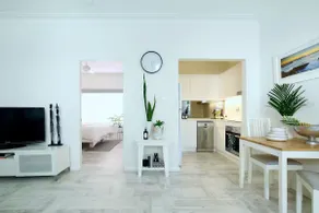 Cosy and calm unit in Cronulla. - Image 2