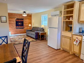 The Weeping Trail Lodge - Image 3