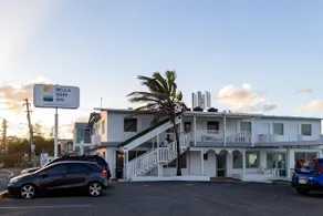Bella Surf Inn-Premium Double King Apartment - Image 3