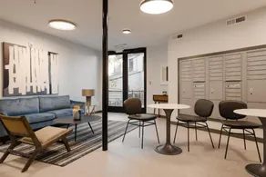 Spacious 1 Bedroom in Navy Yard - Image 5