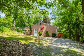 1BR Retreat in Peaceful, Convenient Forest Hills - Image 5