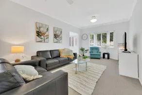 A Classic Cottage 4BR With Deck - Image 3
