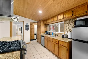 Comfort Cabin - 2BD Family Getaway in Creve Coeur - Image 4