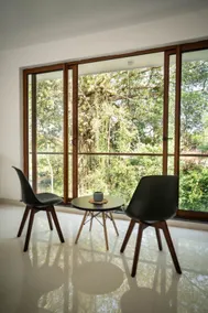 Superior Room with balcony, 5-min to beach - Image 3