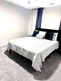 4-BR Haven | 12 Mins to Downtown - Image 4