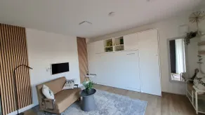 Apartment by the water lily pond - Image 3
