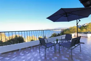 Monteluna • Exclusive Cabin • Between Two Seas - Image 4