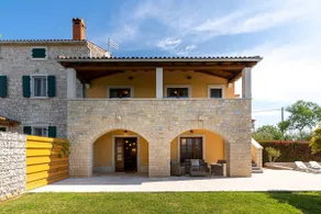 Sunny and family-friendly house near Vrsar - Image 3