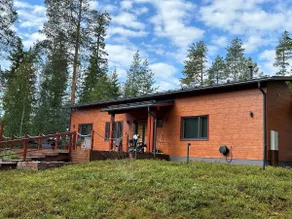 High-quality and peaceful villa - Image 2