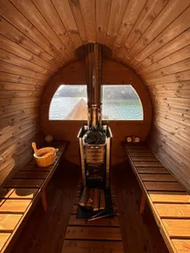 Umirabou, a stunning inn accessible only by boat, limited to one group per day - Image 4