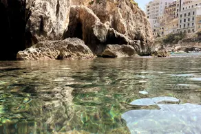 Special Waterfront Apartment - Sea Views Balcony! - Image 5