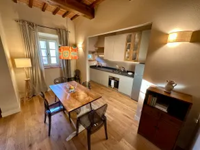 Luxury apartment with patio view, Borgo dei Rosai - Image 3