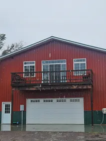 Hunters Retreat - Image 2