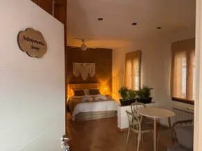 Ideal accommodation for couples - Image 4