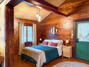 Sportsman Cabin on 80 Acre Lake- Near Shawnee - Image 3