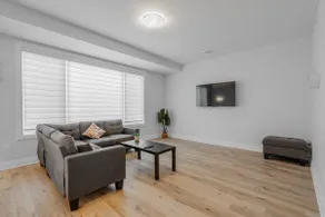 Stunning Newly Constructed Home in Port Stanley - Image 5