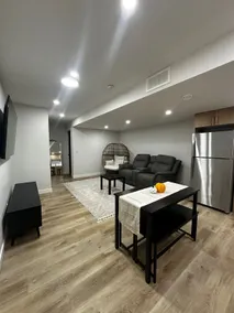 Guest Suite in Calgary NorthEast - Image 2