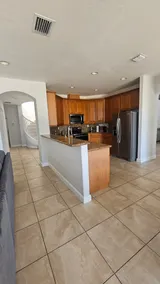 Prime location Lake view,big & bright home - Image 5