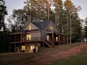 Pinewood Lodge - Image 2