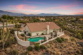 Hilltop Desert Oasis with Heated Pool Option! - Image 5